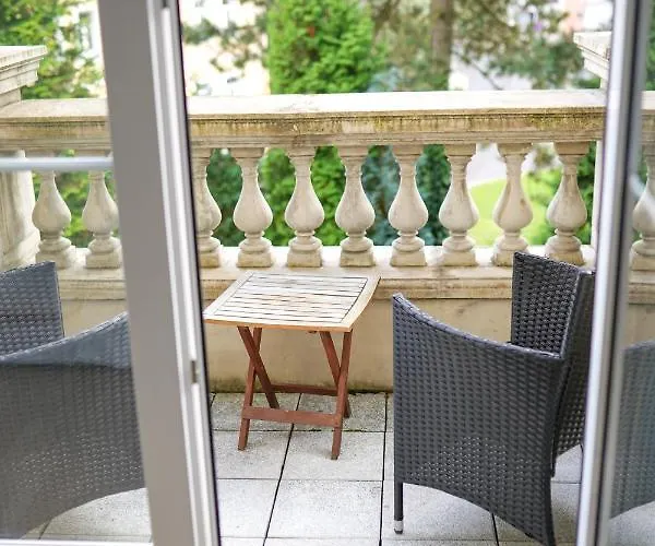 Apartamento Theresia Dubí